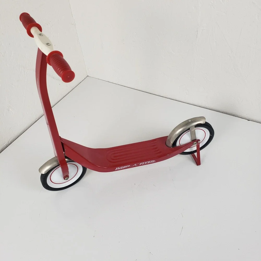 Radio‎ Flyer Miniature Scooter Red Metal Vintage Style Collectible Model Doll